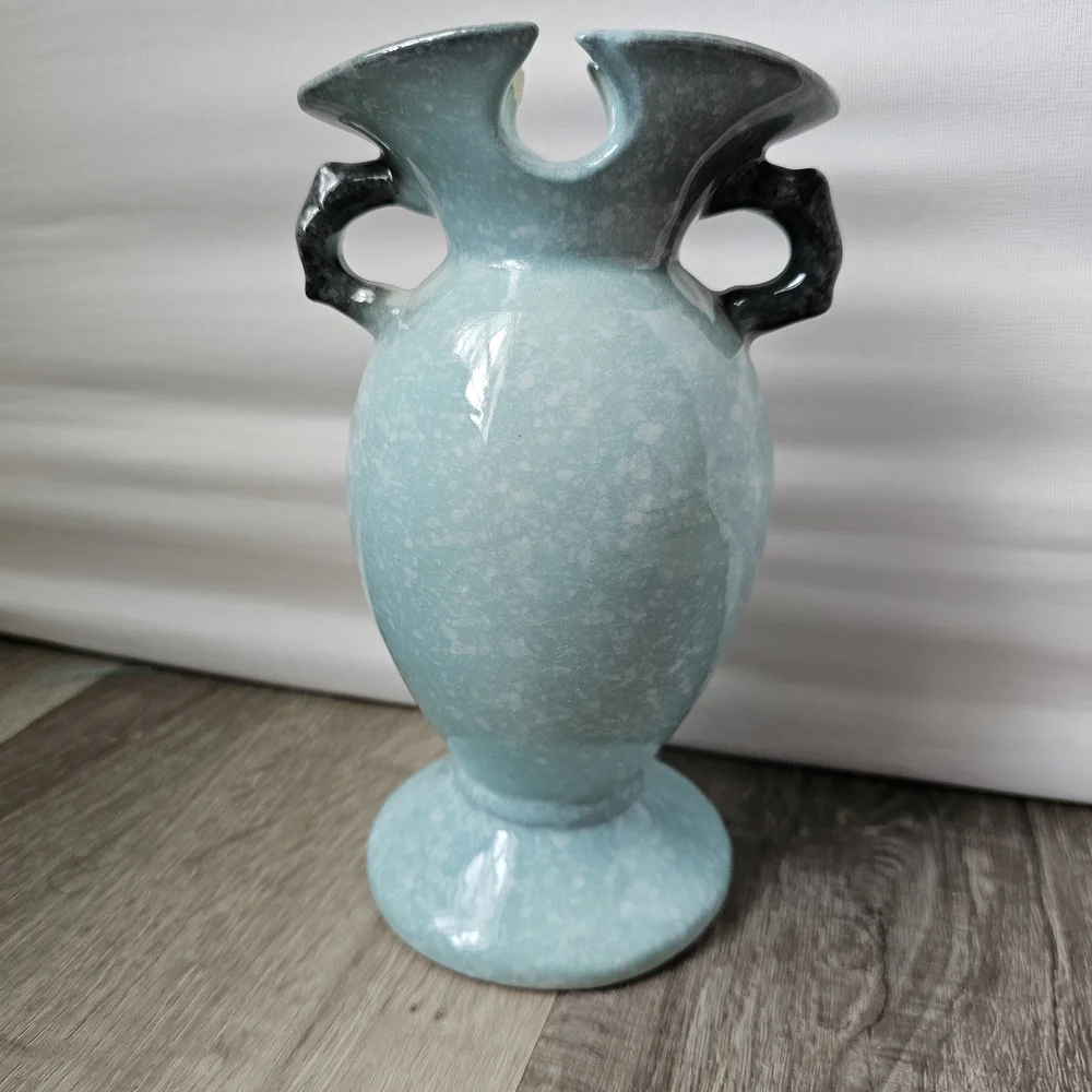 Vintage Hull Pottery Vase Royal Woodland Blue Teal Speckled Glaze W4 6 1/2